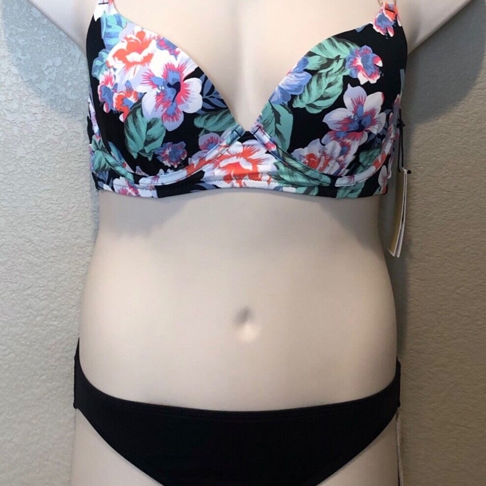 Michael Kors Women's Floral Push-Up Bikini Top & Black Classic Bikini Bottoms M